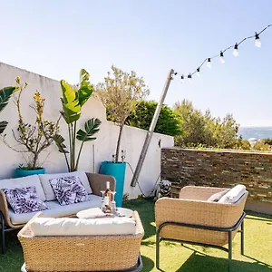 appartement-avec-grande-terrasse-vue-mer-piscine-parking.fr-provencehotel.com/