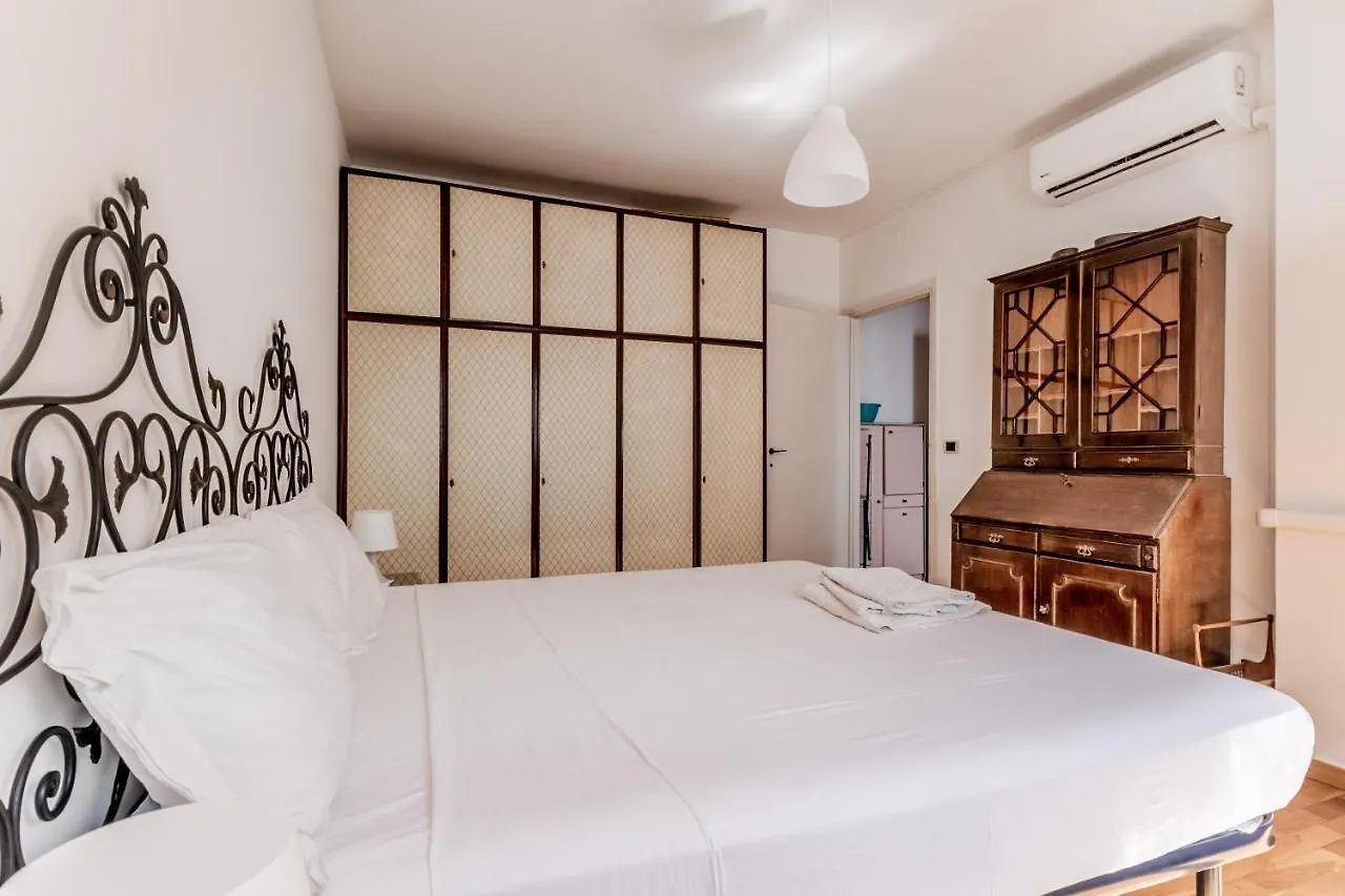 Apartment Trastevere Alexandro Il Gladiatore Rome