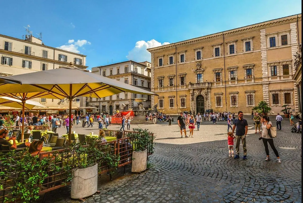 Trastevere Alexandro Il Gladiatore Rome